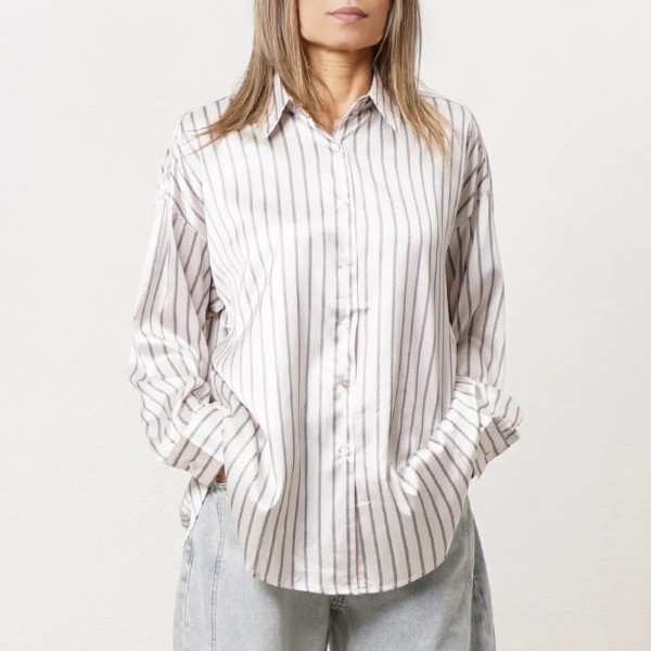 blusa de riscas acetinada