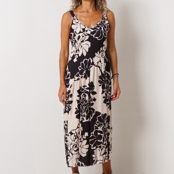 vestido c/ franzidos em crepe